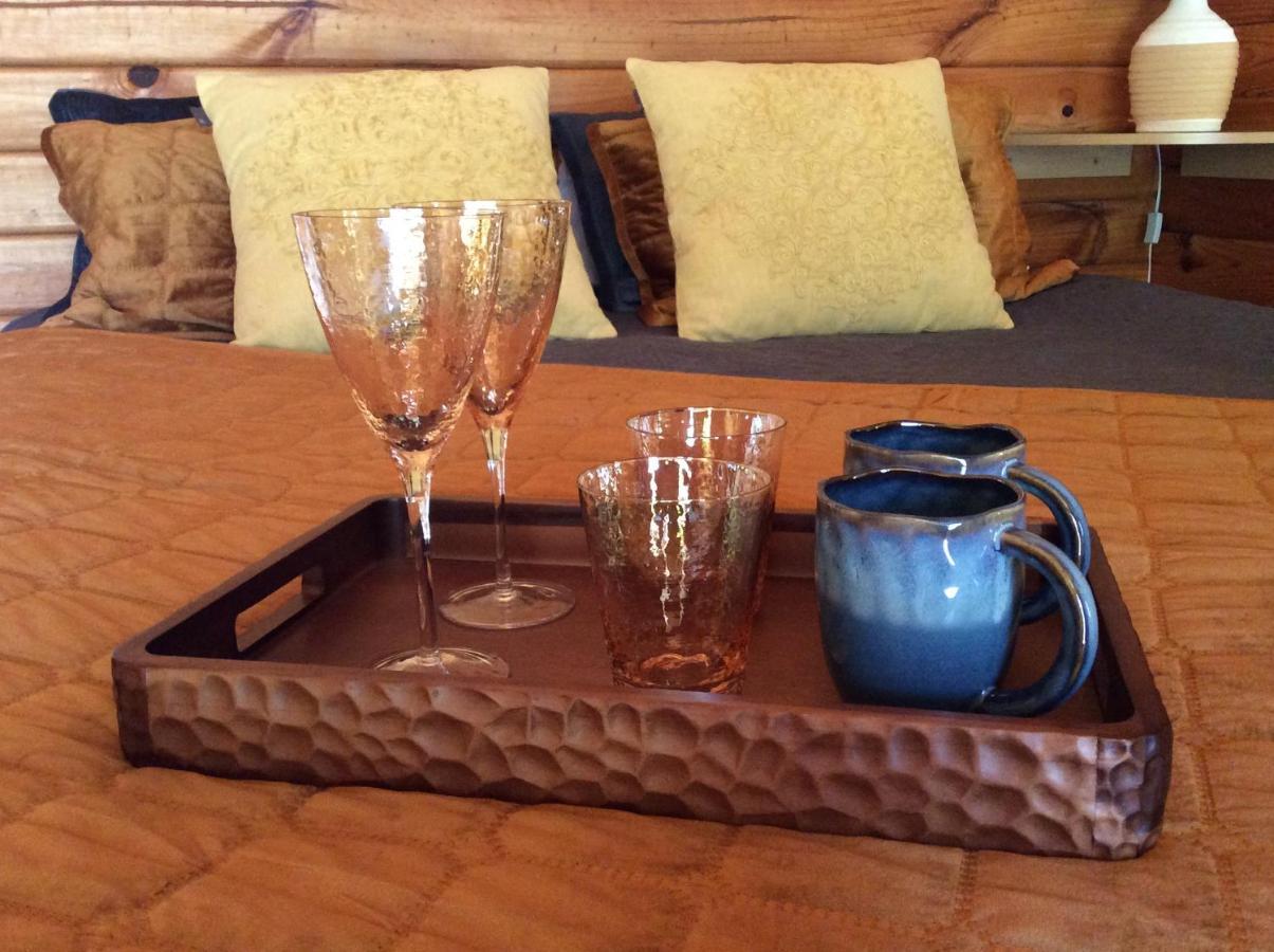 Alpine Lodge Motel Ханмер Спрингс Екстериор снимка